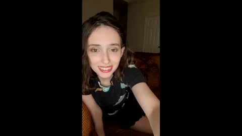 LylacDoll online show from April 28, 10:13 pm