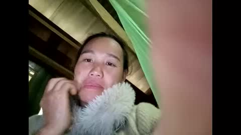 lyn_eva online show from February 12, 1:29 am