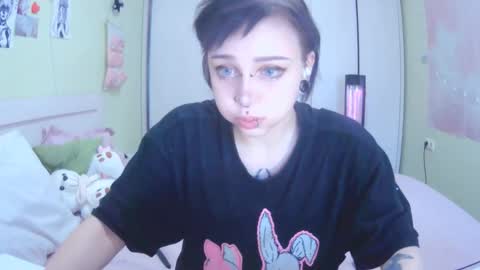 Kira online show from October 17, 10:51 am