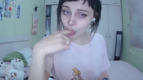 Kira online show from October 9, 11:36 am