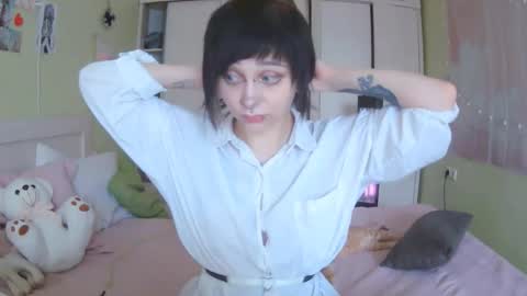 Kira online show from October 14, 10:29 am