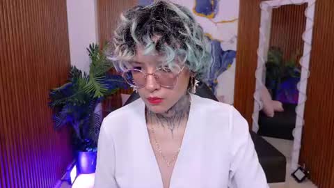 lyra_tay online show from July 21, 7:03 pm