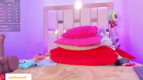 Snapshot of lysa_thomas9 chatting on October 15, 5:54 am lysa_thomas9 online show from October 15, 5:54 am