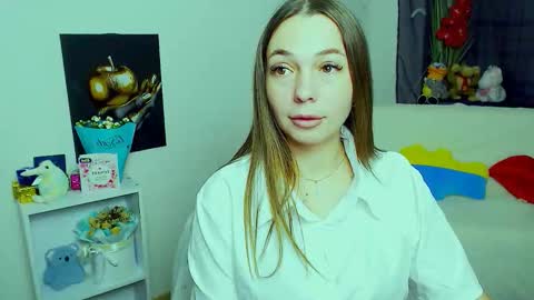 Vikki online show from March 9, 11:46 am