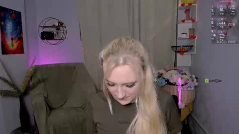 Ulis online show from February 24, 6:28 pm