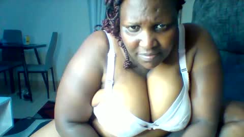 madame_pleasure40 online show from May 7, 8:23 pm