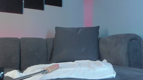 Maddy  online show from December 12, 8:43 pm