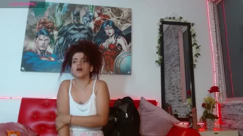 maddystone_ online show from March 9, 12:42 pm