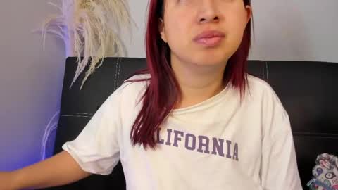 Madelaine  online show from April 8, 10:28 am