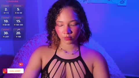 Snapshot of madelinebenet chatting on March 8, 12:31 am Madeline online show from March 8, 12:31 am