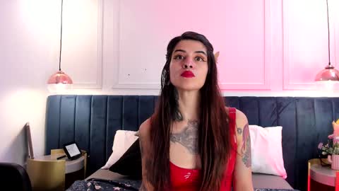 Snapshot of madiissonlove chatting on March 4, 5:24 pm Maddison online show from March 4, 5:24 pm