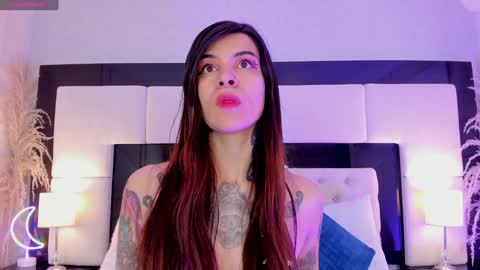 Snapshot of madiissonlove chatting on January 19, 12:28 pm Maddison online show from January 19, 12:28 pm