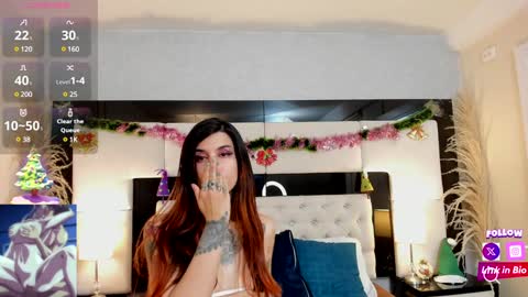 Snapshot of madiissonlove chatting on December 29, 1:38 pm Maddison online show from December 29, 1:38 pm