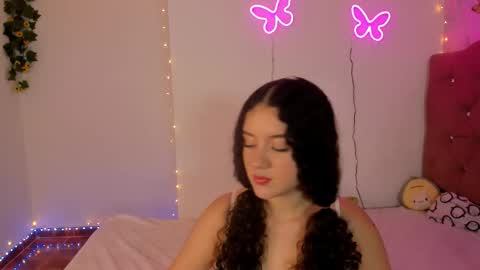 Snapshot of madison_pettis1 chatting on September 16, 4:31 am Madison online show from September 16, 4:31 am
