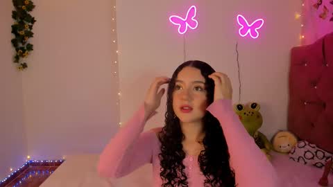 Snapshot of madison_pettis1 chatting on September 23, 3:26 am Madison online show from September 23, 3:26 am