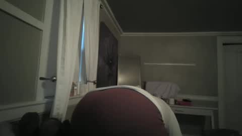 Madison online show from November 12, 9:24 pm