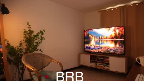 madisonlara online show from October 19, 6:43 pm