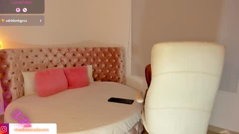 Madisson Davon online show from February 6, 10:02 pm