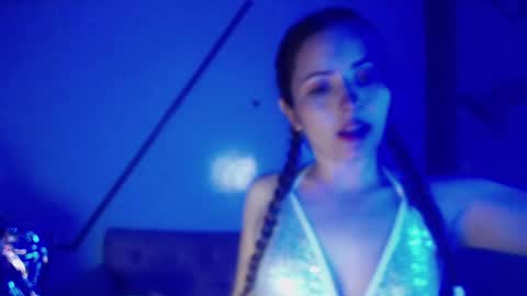 Snapshot of mady0619_ch chatting on September 22, 11:41 am Mady online show from September 22, 11:41 am
