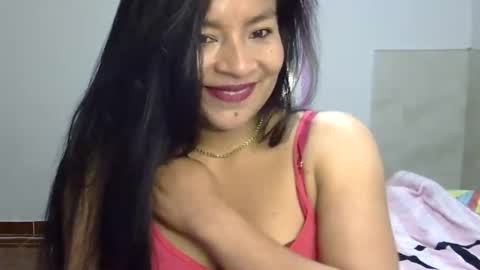 maferchavez88 online show from November 9, 3:30 pm