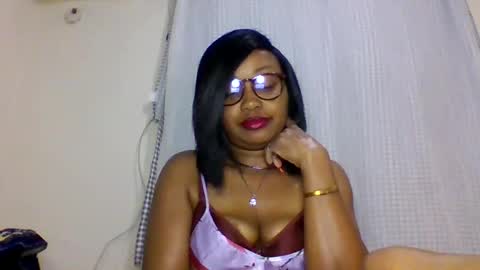 Snapshot of magdalinemus chatting on October 14, 8:00 pm magdalinemus online show from October 14, 8:00 pm
