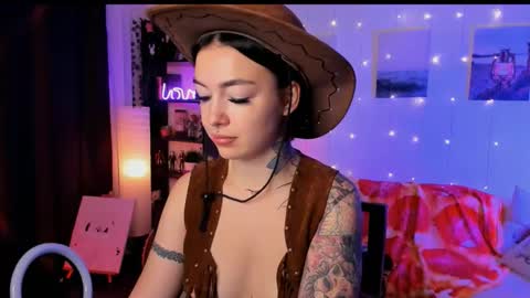 Magic Allie online show from November 28, 7:33 am