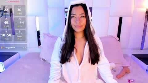 Mei  online show from May 13, 8:47 pm