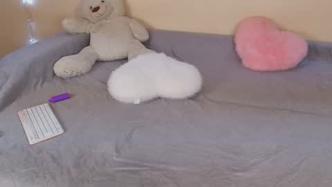 vanessa online show from October 7, 7:51 pm