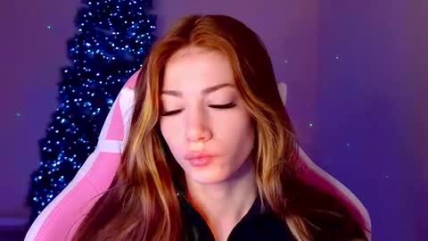 Snapshot of magicladyy chatting on January 16, 7:52 pm Angel online show from January 16, 7:52 pm