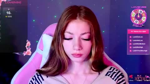 Snapshot of magicladyy chatting on February 21, 12:27 am Angel online show from February 21, 12:27 am