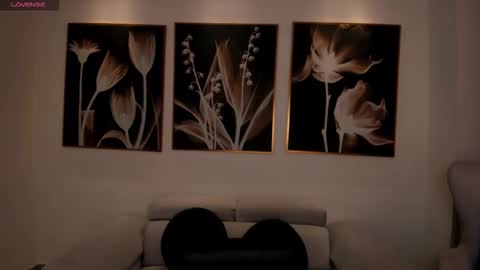  Maia  online show from November 3, 11:36 am