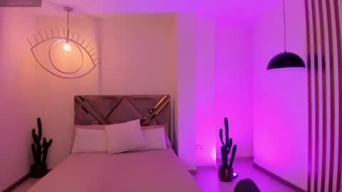  Maia  online show from April 18, 6:21 pm