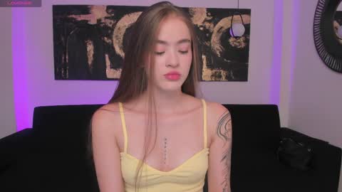  Maia  online show from March 28, 6:51 pm