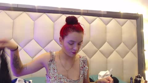 Maia  online show from February 8, 6:22 pm