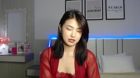 maiaxoxo online show from June 1, 12:18 pm