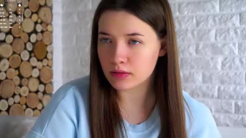 Lucy online show from November 10, 2:17 am