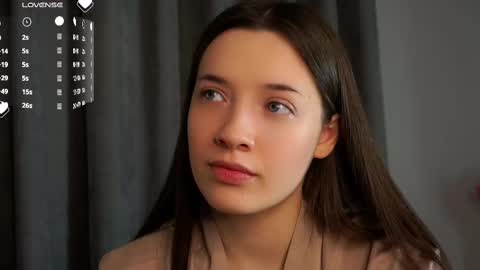 Lucy online show from February 11, 1:20 am