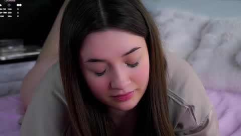 Lucy online show from March 19, 3:55 am