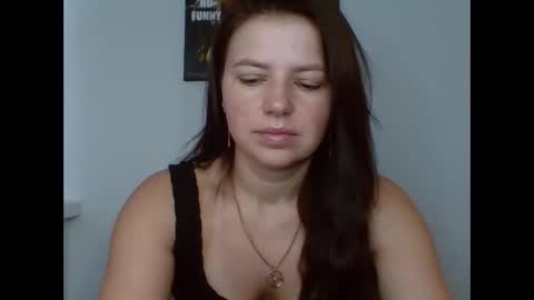 Snapshot of make_mesmile chatting on October 19, 6:48 am make_mesmile online show from October 19, 6:48 am