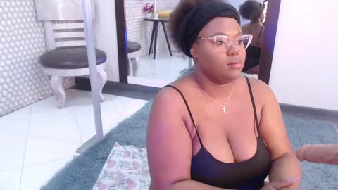 makena online show from February 17, 3:04 am