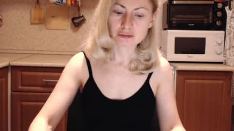 Malena online show from April 18, 9:26 pm