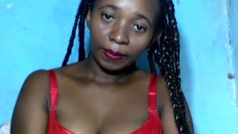 Snapshot of malinah01 chatting on December 23, 3:23 pm malinah01 online show from December 23, 3:23 pm