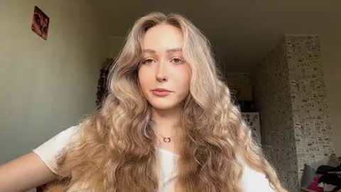 Alice online show from July 5, 2:34 pm