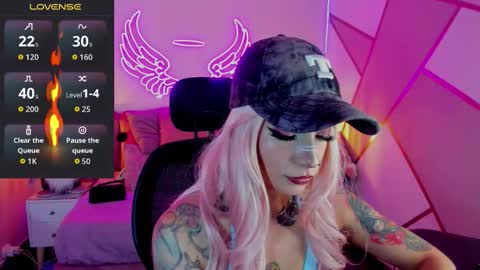   online show from December 20, 8:57 pm