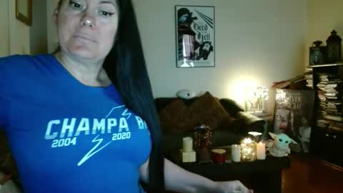 mandaloriangirlsfight online show from April 19, 5:35 pm