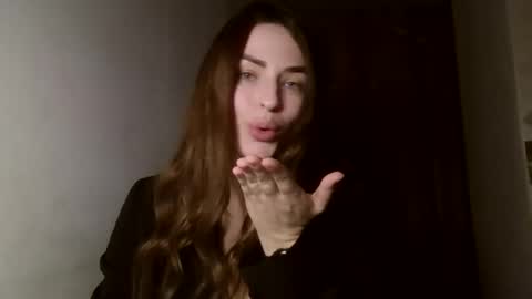 MandiBrooks online show from November 24, 3:47 pm