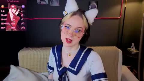 Luna online show from February 28, 11:04 pm