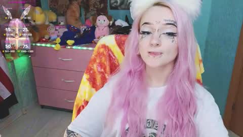 Snapshot of manuela_unicorn chatting on October 9, 9:19 pm Manuela online show from October 9, 9:19 pm