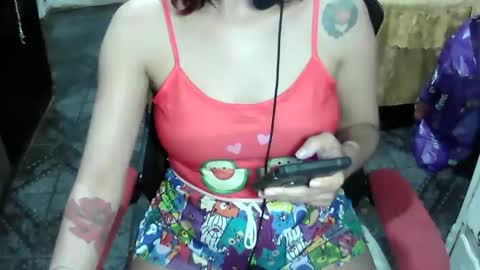 Manu Escarlate online show from October 1, 5:45 am