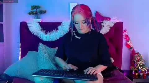 Maria Paula online show from December 11, 5:00 am